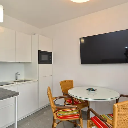 Djordjo 2295 Apartment