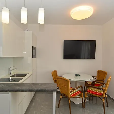 Apartment Djordjo 2295